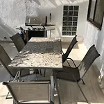 Villaparadiso Front Makris Gialos Vilă *