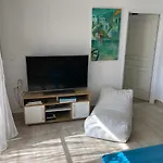 Villaparadiso Front Makris Gialos Vilă *