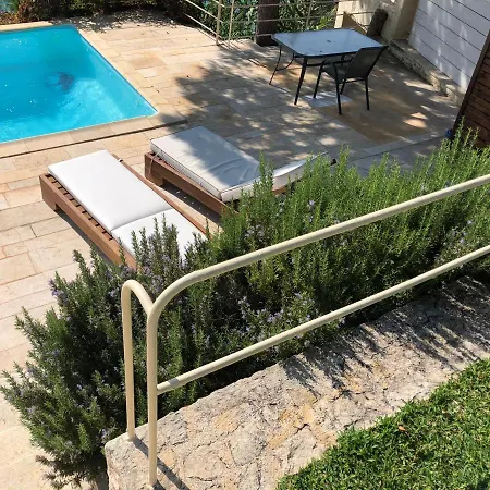 别墅 Villaparadiso Front Makris Gialos 阿尔戈斯托利翁